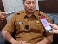 Doa Tulus di Tengah Ujian: Plt Bupati Muklisin Mendoakan Kesabaran H. Suhardiman Amby
