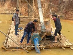Polsek Kuantan Hilir Tertibkan PETI di Rawang Ogung, Dua Rakit Dimusnahkan